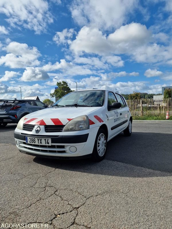 RENAULT CLIO 2 - LOT N°2 - Coche: foto 1 RENAULT CLIO 2 - LOT N°2 - Coche: foto 1