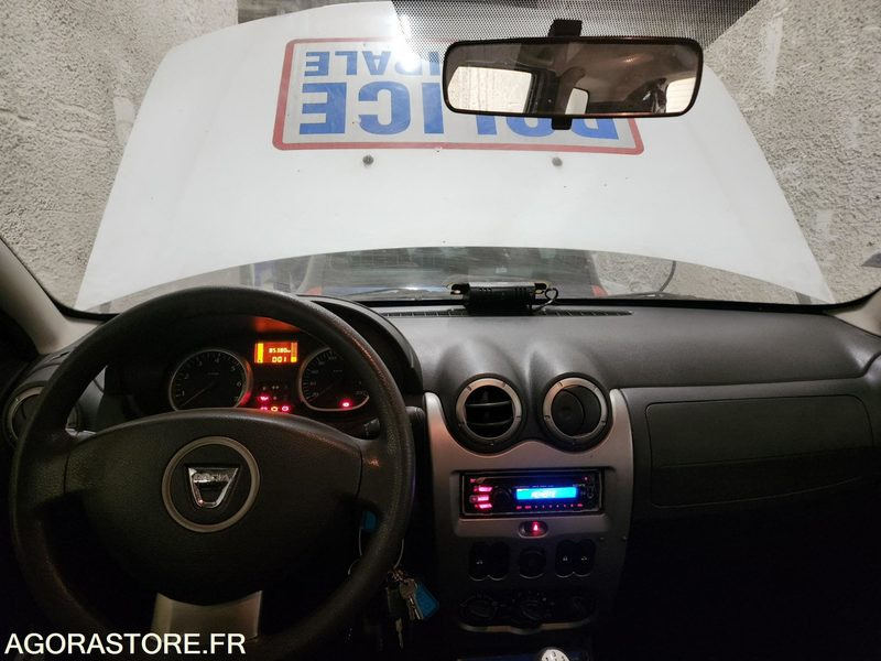 RENAULT DUSTER - SUV/ Todoterreno: foto 2 RENAULT DUSTER - SUV/ Todoterreno: foto 2