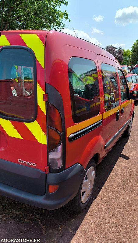 RENAULT KANGOO 1 PHASE 1 1,9LD 65CV - 2001 - 105668kms - Furgoneta pequeña: foto 1 RENAULT KANGOO 1 PHASE 1 1,9LD 65CV - 2001 - 105668kms - Furgoneta pequeña: foto 1