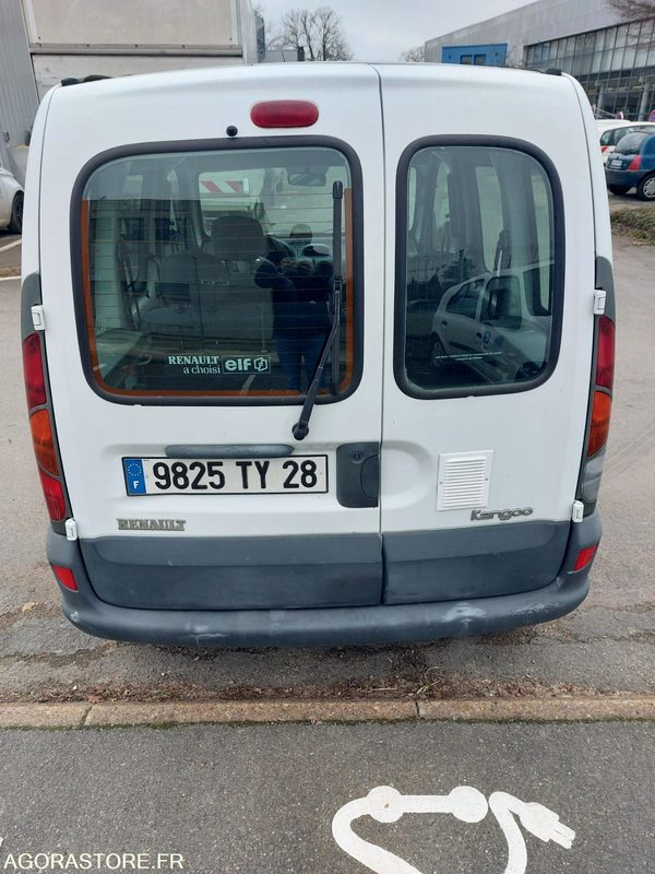 RENAULT KANGOO - 2000 - 119 023KM - Furgoneta pequeña: foto 4 RENAULT KANGOO - 2000 - 119 023KM - Furgoneta pequeña: foto 4