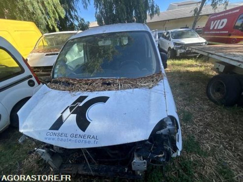 RENAULT KANGOO - 2012 - 189126KM - CH940FW - Furgoneta pequeña: foto 3 RENAULT KANGOO - 2012 - 189126KM - CH940FW - Furgoneta pequeña: foto 3
