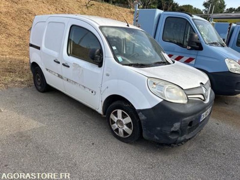 RENAULT KANGOO - 2013 - 228969KM - CW565ZG - Furgoneta pequeña: foto 2 RENAULT KANGOO - 2013 - 228969KM - CW565ZG - Furgoneta pequeña: foto 2