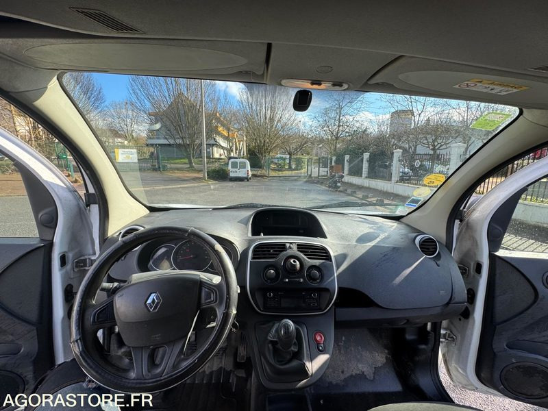 RENAULT KANGOO - 2016 - 300 000 KM - Furgoneta pequeña: foto 5 RENAULT KANGOO - 2016 - 300 000 KM - Furgoneta pequeña: foto 5