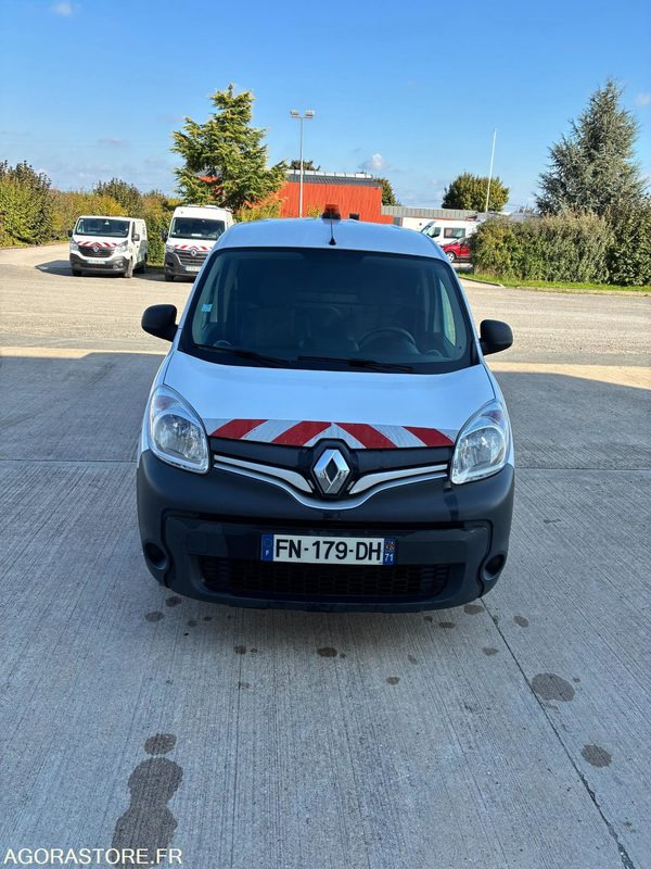 RENAULT KANGOO diesel - Année 2020 - 299.300 km - Furgoneta pequeña: foto 2 RENAULT KANGOO diesel - Année 2020 - 299.300 km - Furgoneta pequeña: foto 2