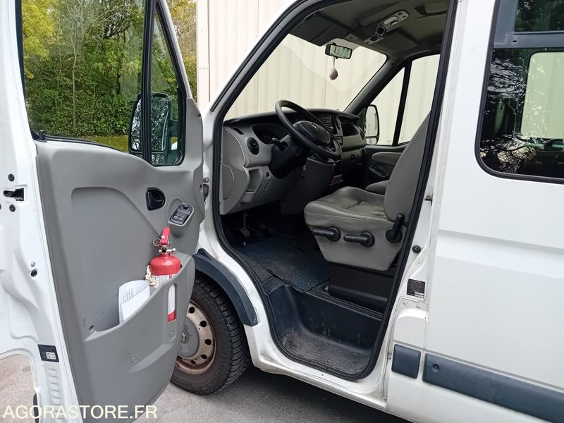 RENAULT MASTER 2 phase 2 DCI 100 TCP 15 + 1 place - 221000km - Minibús, Furgoneta de pasajeros: foto 5 RENAULT MASTER 2 phase 2 DCI 100 TCP 15 + 1 place - 221000km - Minibús, Furgoneta de pasajeros: foto 5