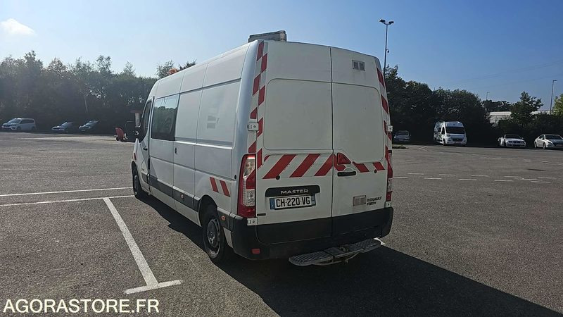 RENAULT MASTER - 2012 / 226185KM (CH220VG) - Furgón: foto 4 RENAULT MASTER - 2012 / 226185KM (CH220VG) - Furgón: foto 4