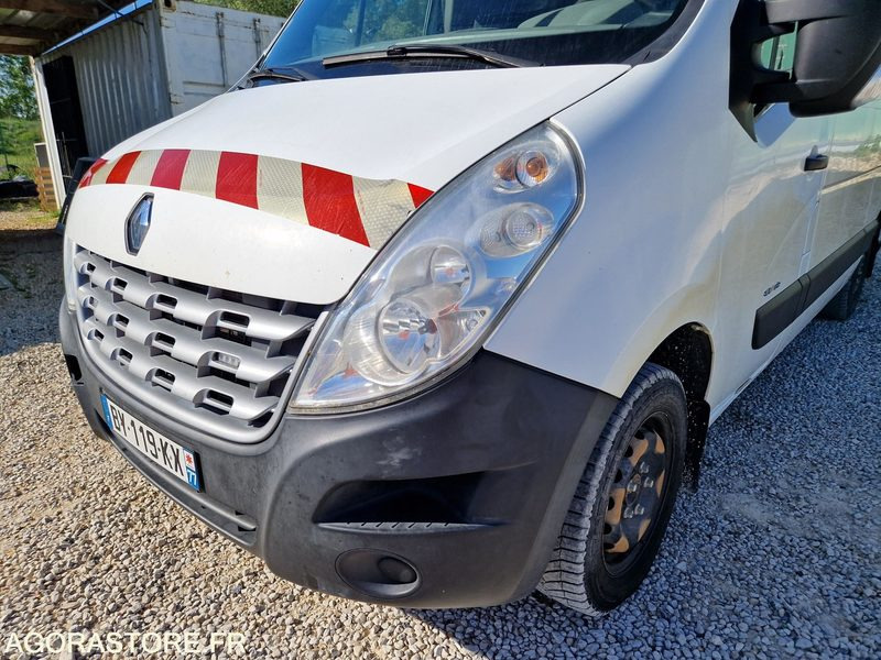 RENAULT MASTER- BY119KX - 2011 / 342 014 KM - Furgón: foto 4 RENAULT MASTER- BY119KX - 2011 / 342 014 KM - Furgón: foto 4