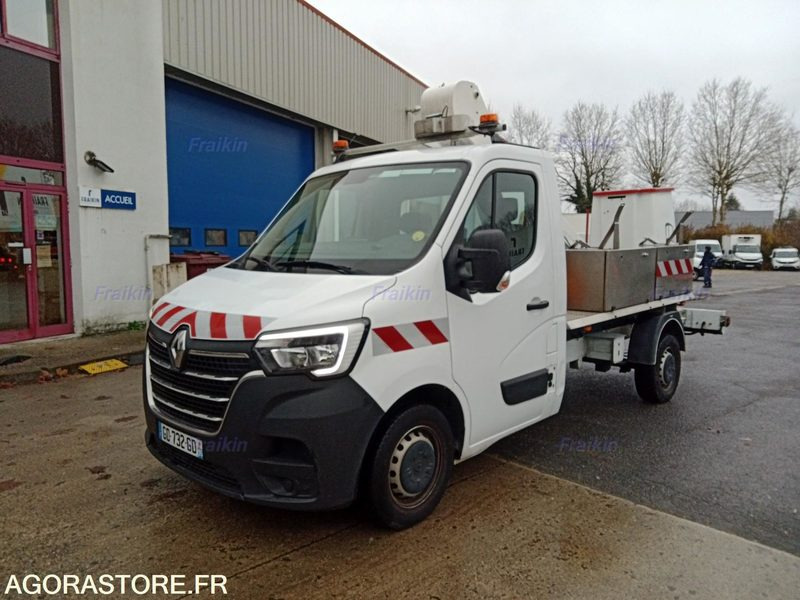 RENAULT MASTER ELEVATEUR CC TRAC F35 L2 145 / 91941 kms / 2021 / GD-732-GD - Furgón: foto 2 RENAULT MASTER ELEVATEUR CC TRAC F35 L2 145 / 91941 kms / 2021 / GD-732-GD - Furgón: foto 2