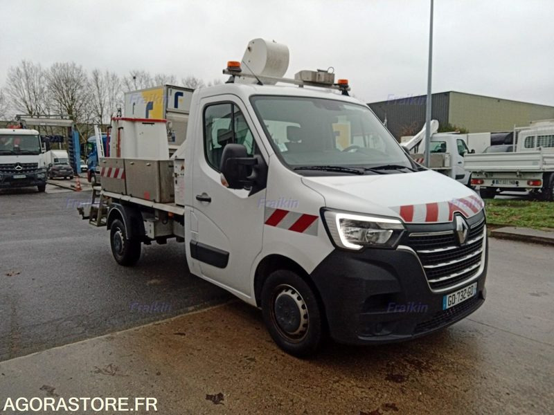 RENAULT MASTER ELEVATEUR CC TRAC F35 L2 145 / 91941 kms / 2021 / GD-732-GD - Furgón: foto 1 RENAULT MASTER ELEVATEUR CC TRAC F35 L2 145 / 91941 kms / 2021 / GD-732-GD - Furgón: foto 1