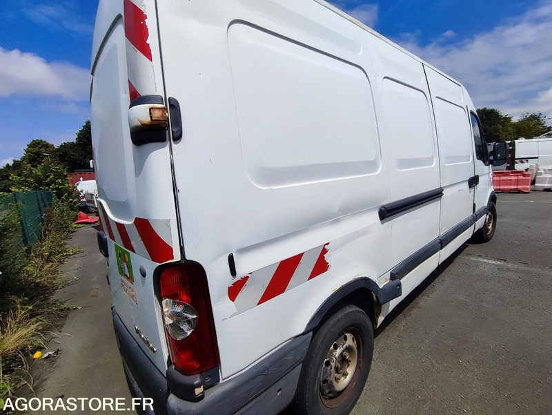 RENAULT MASTER II 2.5DCi - 120cv L3H2 - Furgón: foto 4 RENAULT MASTER II 2.5DCi - 120cv L3H2 - Furgón: foto 4