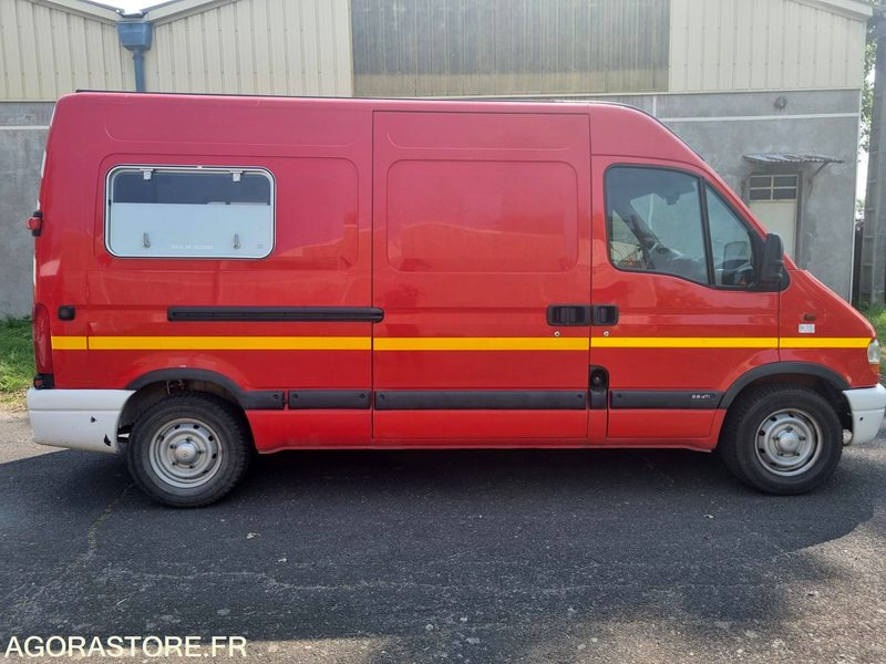 RENAULT MASTER L2H2 - CL 646 AB - 118636 Kms - Furgón: foto 4 RENAULT MASTER L2H2 - CL 646 AB - 118636 Kms - Furgón: foto 4