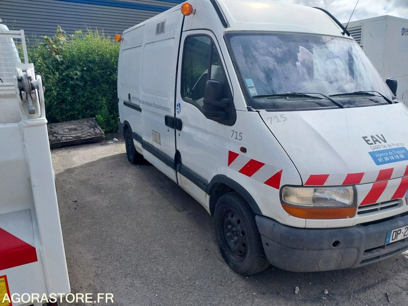 RENAULT Master ITV Hydrovideo 2003 220000Km Roulant - Furgón: foto 2 RENAULT Master ITV Hydrovideo 2003 220000Km Roulant - Furgón: foto 2