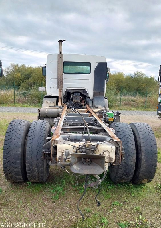 RENAULT PREMIUM 370-19 / 2007 / 371820 km - Camión chasis: foto 3 RENAULT PREMIUM 370-19 / 2007 / 371820 km - Camión chasis: foto 3