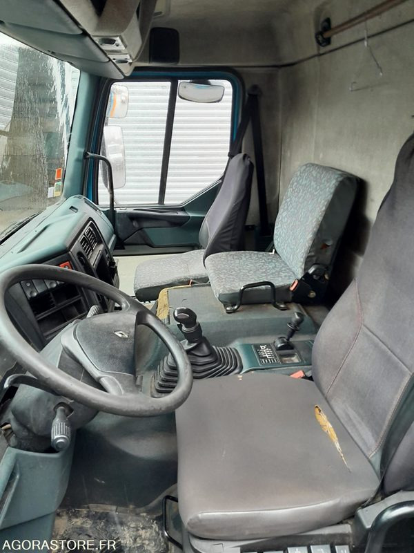 Renault AL-049-YP (ASST) - Limpieza de alcantarillado: foto 5 Renault AL-049-YP (ASST) - Limpieza de alcantarillado: foto 5