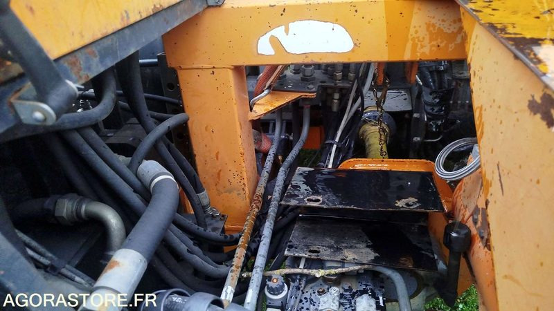 Renault Ergos 100 - 2001 - 11860h - 161ASD31 - Tractor: foto 3 Renault Ergos 100 - 2001 - 11860h - 161ASD31 - Tractor: foto 3