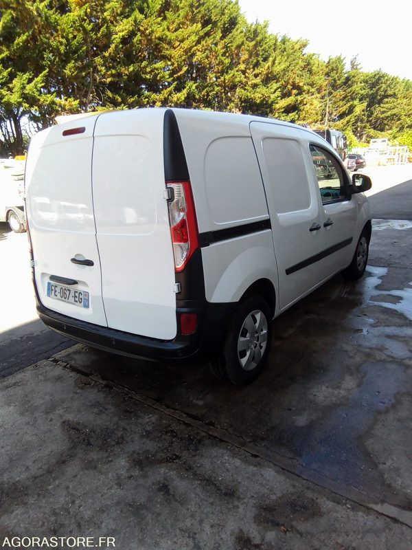 Renault Kangoo 1.5 dci 90 CV - 2019 - 167970 kms - Furgoneta pequeña: foto 4 Renault Kangoo 1.5 dci 90 CV - 2019 - 167970 kms - Furgoneta pequeña: foto 4