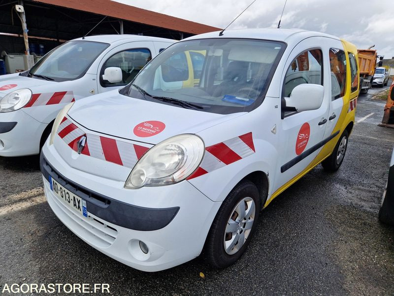 Renault Kangoo - 316100 -2009- AD813AX - Coche: foto 1 Renault Kangoo - 316100 -2009- AD813AX - Coche: foto 1