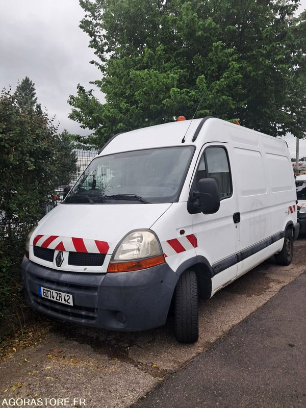 Renault MASTER 6074-ZR-42 - Furgoneta pequeña: foto 1 Renault MASTER 6074-ZR-42 - Furgoneta pequeña: foto 1