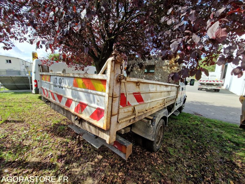 Renault Mascott - 2000 - 74126 - EL382DR - Furgoneta basculante: foto 4 Renault Mascott - 2000 - 74126 - EL382DR - Furgoneta basculante: foto 4