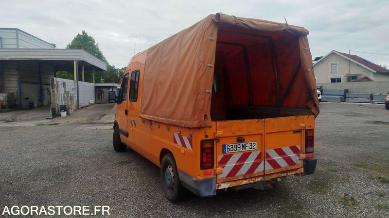 Renault - Master - 2003 - 364888km - Furgón: foto 4 Renault - Master - 2003 - 364888km - Furgón: foto 4