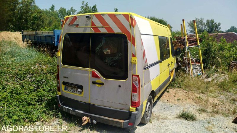 Renault Master - 2011 - 417947km - Furgoneta pequeña: foto 3 Renault Master - 2011 - 417947km - Furgoneta pequeña: foto 3