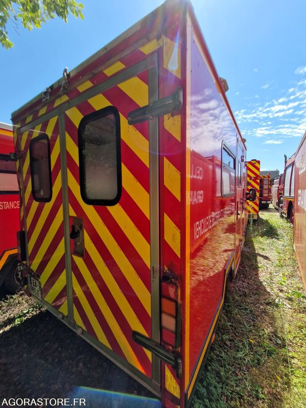 Renault Master - 2016 - 284285 - EA986TJ - Coche: foto 3 Renault Master - 2016 - 284285 - EA986TJ - Coche: foto 3