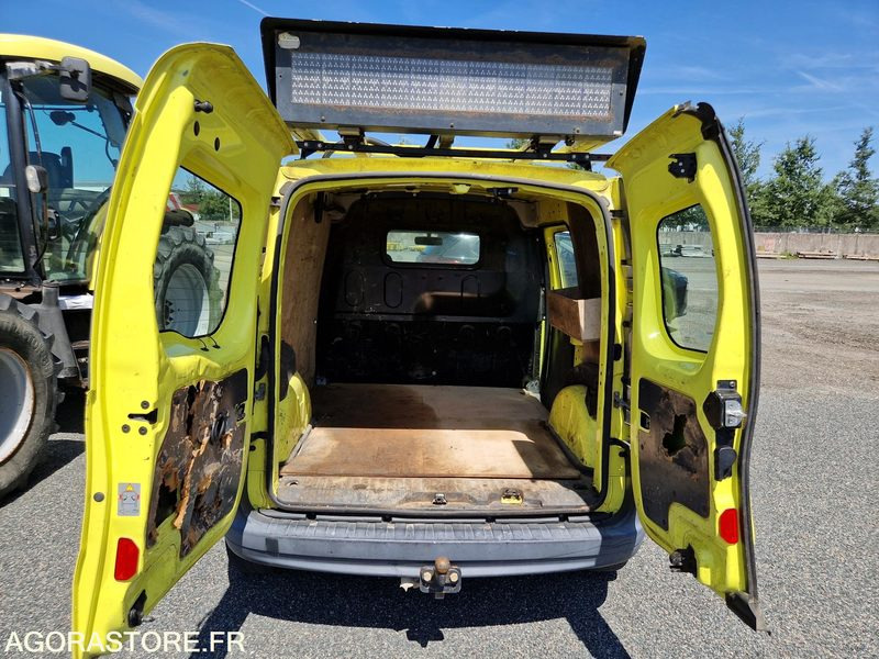 Furgoneta pequeña Renault kangoo- AH768AH: foto 10