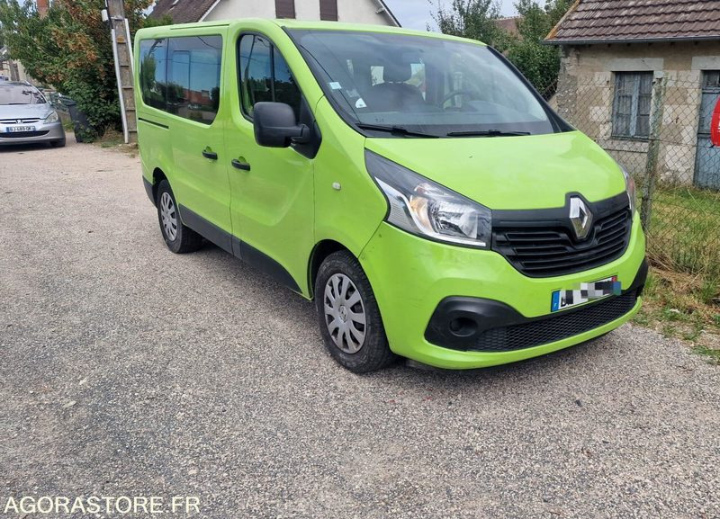 Renault trafic IIII COMBI 1.6 DCI 125CH MINIBUS 9 PLACES - Minibús, Furgoneta de pasajeros: foto 2 Renault trafic IIII COMBI 1.6 DCI 125CH MINIBUS 9 PLACES - Minibús, Furgoneta de pasajeros: foto 2