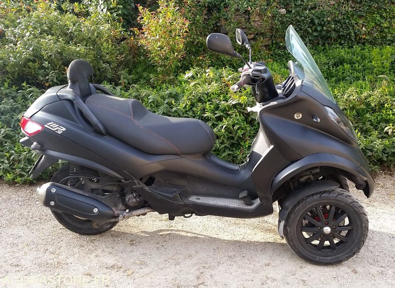 SCOOTER 3 ROUES PIAGGIO MP3 300 LT - Motocicleta: foto 4 SCOOTER 3 ROUES PIAGGIO MP3 300 LT - Motocicleta: foto 4