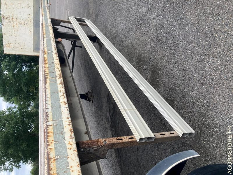 Semirremolque plataforma/ Caja abierta Semi-remorque Plateau Fruehauf - 2014 (3907): foto 8