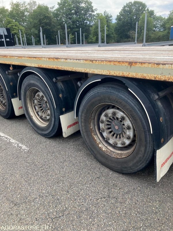 Semirremolque plataforma/ Caja abierta Semi-remorque Plateau Fruehauf - 2014 (3907): foto 6