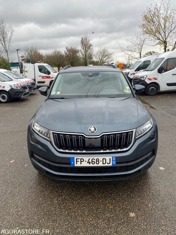 Skoda Kodiaq 2.0 TDI 16V 4x2 DSG7 150 cv Boîte auto - 2020 - 280750km - SUV/ Todoterreno: foto 3 Skoda Kodiaq 2.0 TDI 16V 4x2 DSG7 150 cv Boîte auto - 2020 - 280750km - SUV/ Todoterreno: foto 3