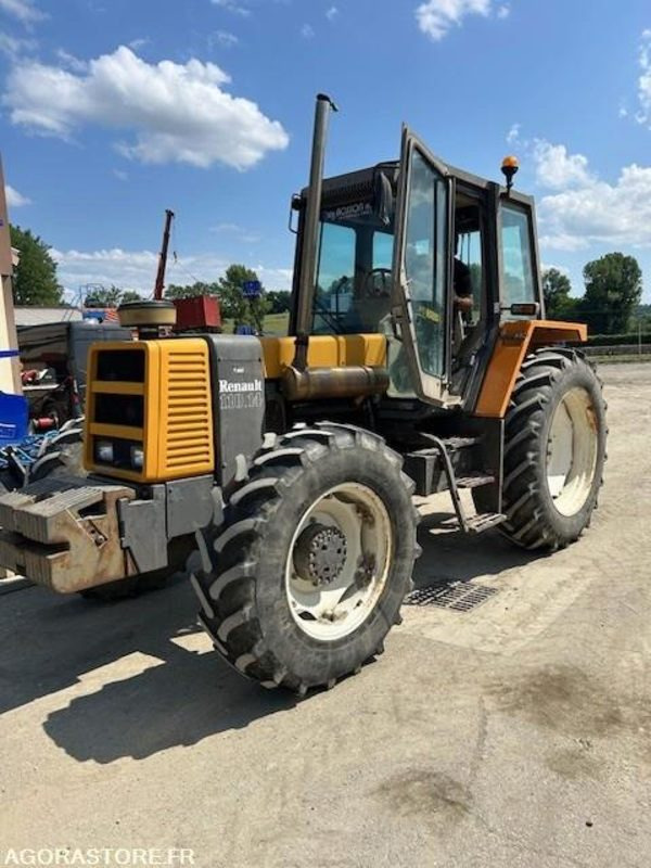 TRACTEUR AGRICOLE RENAULT 110.14 1988 7235 HEURES - Tractor: foto 1 TRACTEUR AGRICOLE RENAULT 110.14 1988 7235 HEURES - Tractor: foto 1
