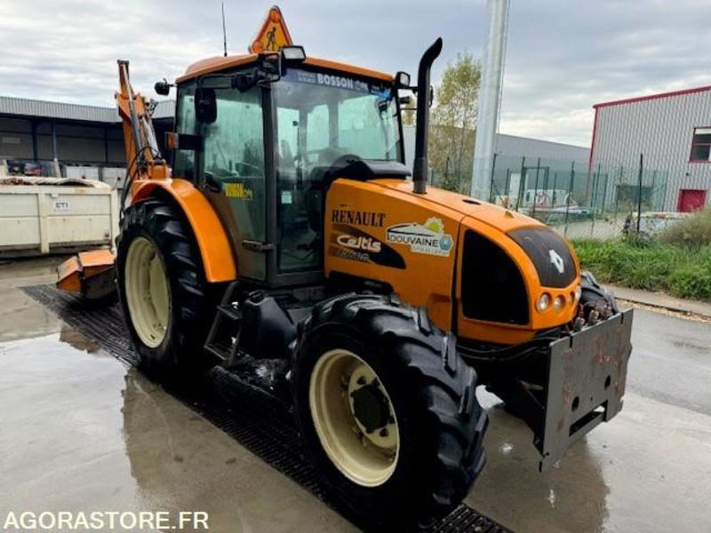 TRACTEUR RENAULT CELTIS - 2024 - 1400 h - Tractor: foto 4 TRACTEUR RENAULT CELTIS - 2024 - 1400 h - Tractor: foto 4
