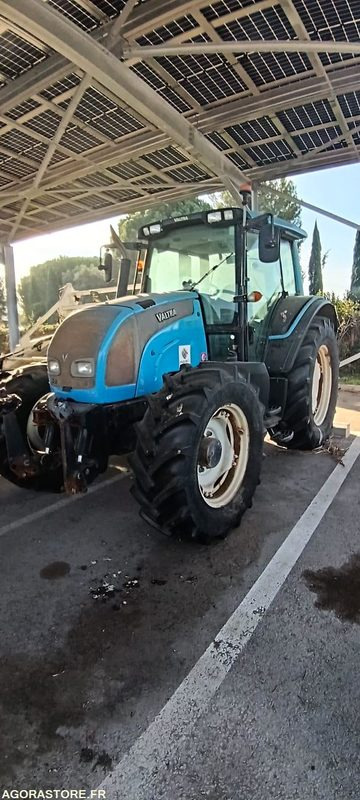 TRACTEUR VALTRA N101H CH-682-EQ 8575H AM 2007 - Tractor: foto 2 TRACTEUR VALTRA N101H CH-682-EQ 8575H AM 2007 - Tractor: foto 2