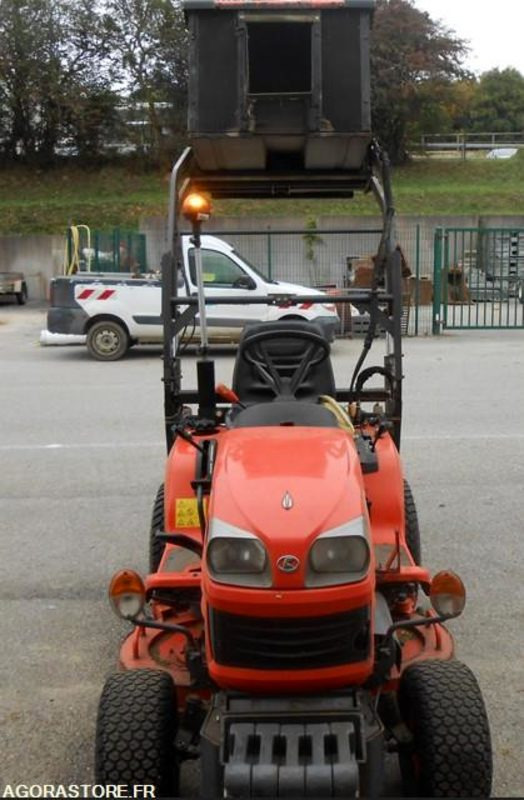 Tondeuse autoportée diesel Kubota G23 II - Cortacésped: foto 1 Tondeuse autoportée diesel Kubota G23 II - Cortacésped: foto 1