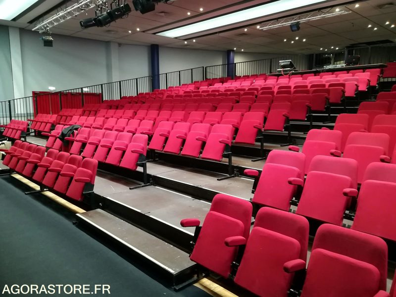 Tribune Samia Systema 2000 - 244 places (gradin salle de spectacle / théâtre) - Herramienta/ Equipo: foto 1 Tribune Samia Systema 2000 - 244 places (gradin salle de spectacle / théâtre) - Herramienta/ Equipo: foto 1