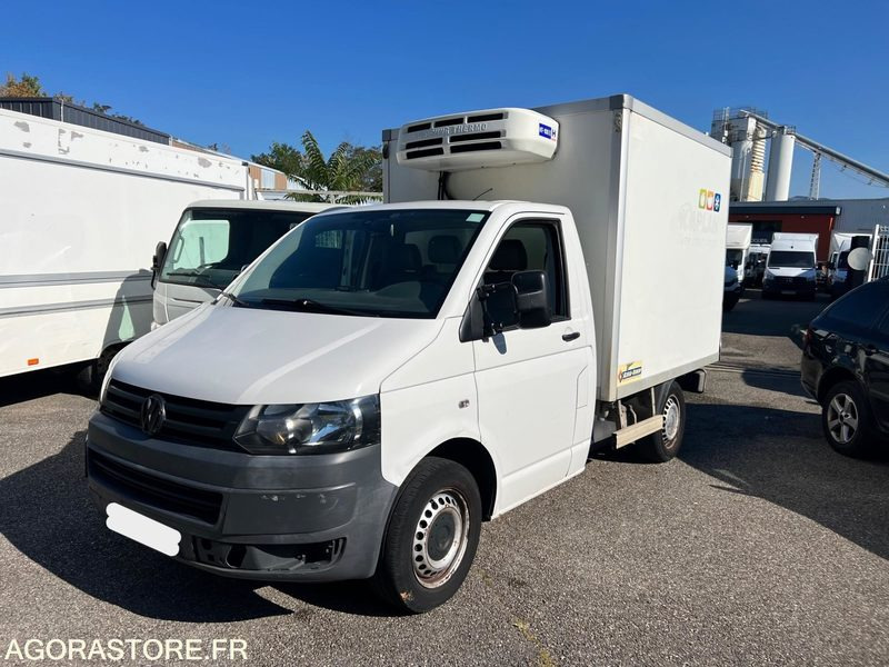 Volkswagen TRANSPORTER TDI 140CH FRIGO DBLE COMPARTIMENT2013 PRIX TTC SANS TVA - Furgoneta frigorifica: foto 2 Volkswagen TRANSPORTER TDI 140CH FRIGO DBLE COMPARTIMENT2013 PRIX TTC SANS TVA - Furgoneta frigorifica: foto 2