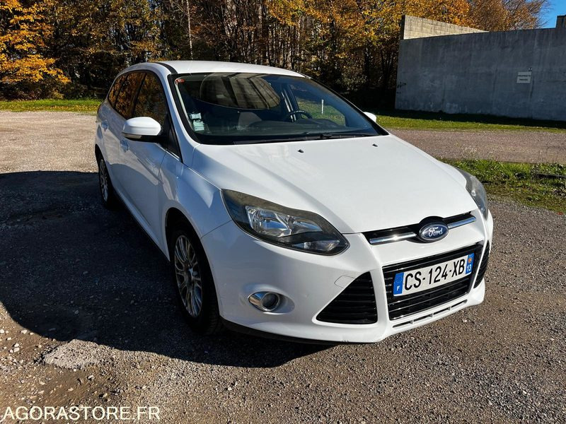 Ford focus 1lecoboost 2013 149000km - Coche familiar: foto 1 Ford focus 1lecoboost 2013 149000km - Coche familiar: foto 1