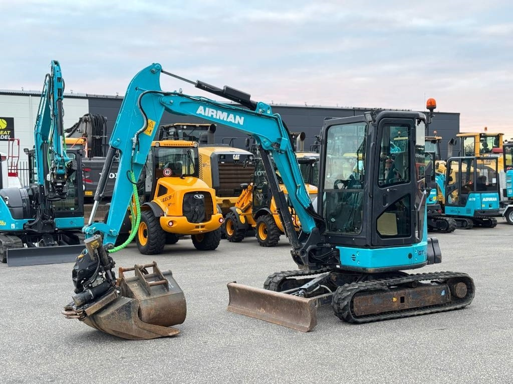 Airman AX 38 U - Miniexcavadora: foto 2 Airman AX 38 U - Miniexcavadora: foto 2