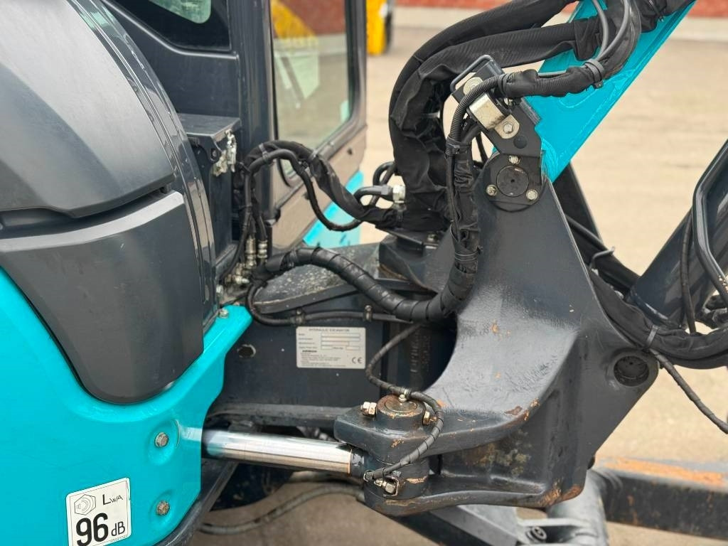 Miniexcavadora Airman AX 55: foto 12