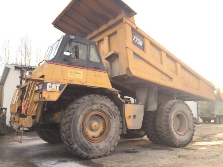 CAT 775 D - Dúmper rígido: foto 1 CAT 775 D - Dúmper rígido: foto 1