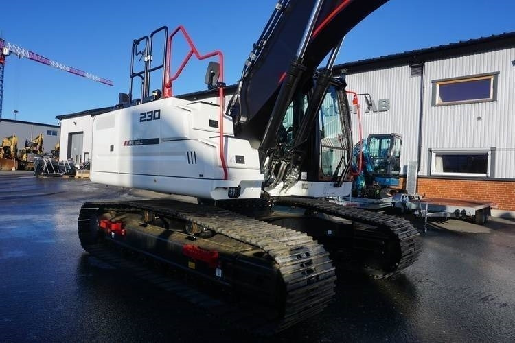Hidromek HMK 230 LC-5 - Excavadora de cadenas: foto 4 Hidromek HMK 230 LC-5 - Excavadora de cadenas: foto 4