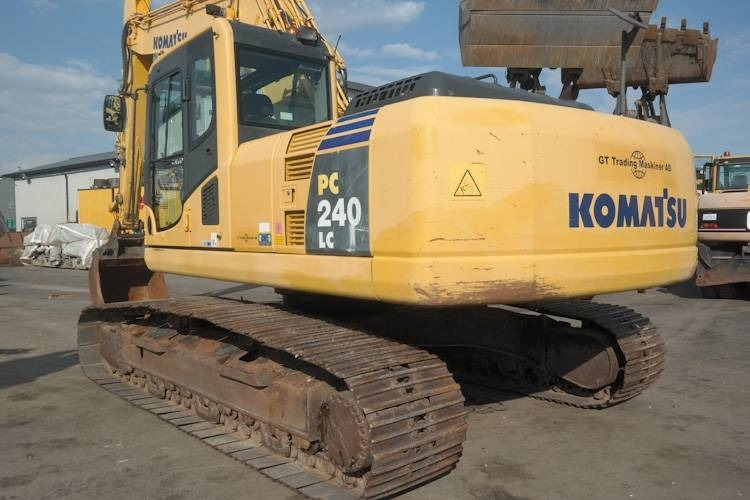 Excavadora de cadenas Komatsu PC240-8: foto 7