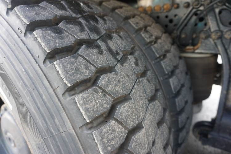 Camión volquete Mercedes-Benz Arocs: foto 8