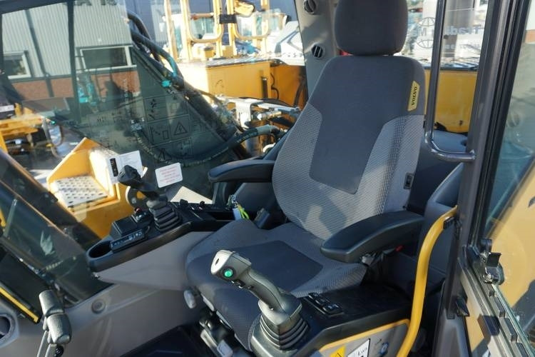 Volvo EC 250 E NL - Excavadora de cadenas: foto 5 Volvo EC 250 E NL - Excavadora de cadenas: foto 5