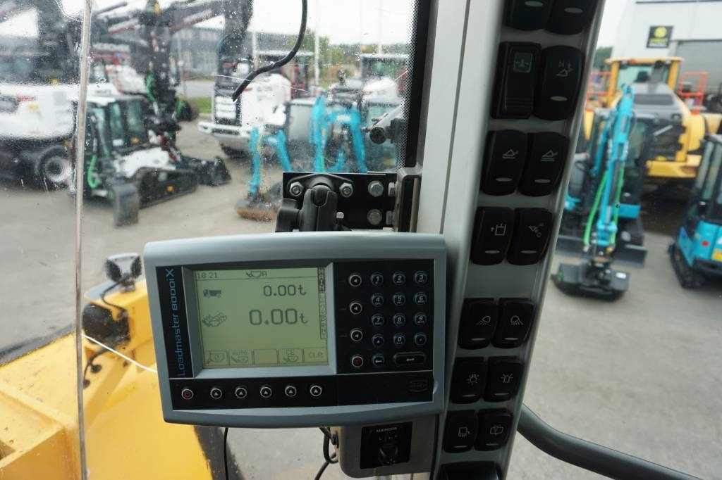 Cargadora de ruedas Volvo L250H *Uthyres*: foto 19