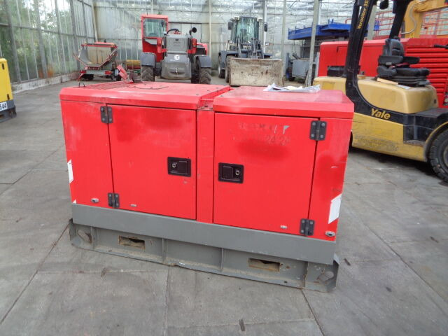 Atlas Copco QAS 20 KVA - Generador industriale: foto 1 Atlas Copco QAS 20 KVA - Generador industriale: foto 1