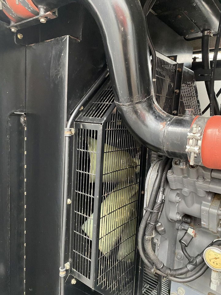 Diversen 300 KVA Aggreko 300 KVA - Generador industriale: foto 4 Diversen 300 KVA Aggreko 300 KVA - Generador industriale: foto 4