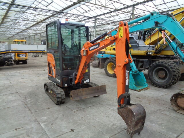 Doosan DX19 - Miniexcavadora: foto 3 Doosan DX19 - Miniexcavadora: foto 3